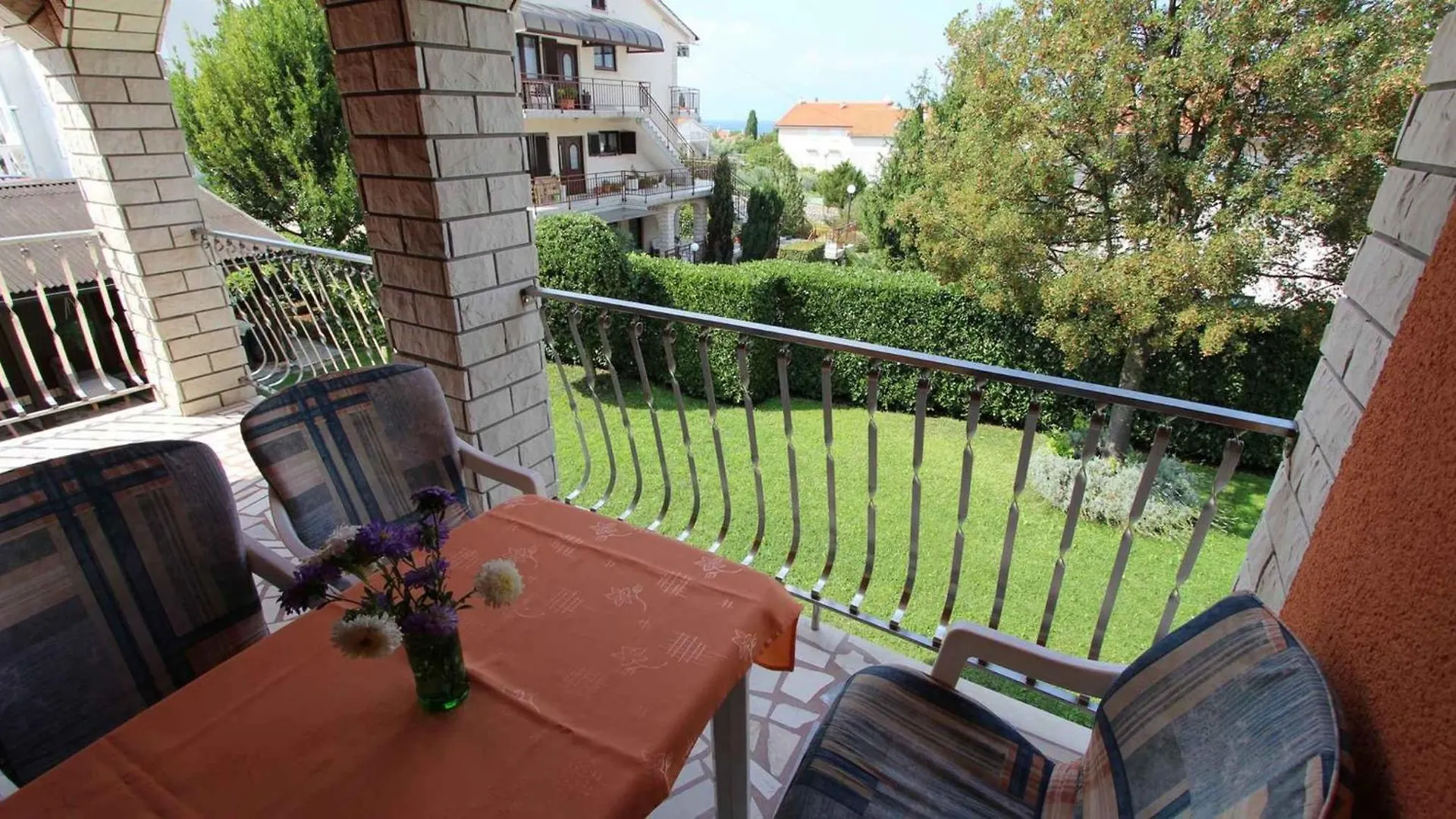 Apartments In Malinska/Insel Krk 14613 Croatia